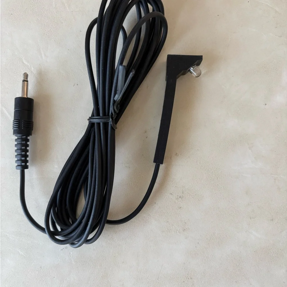 Samsung Black and Gray Replacement Audio/Cable Cord